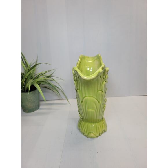 Vintage Lime Green Floral & Leaf Vase Art Pottery - Picture 2 of 5
